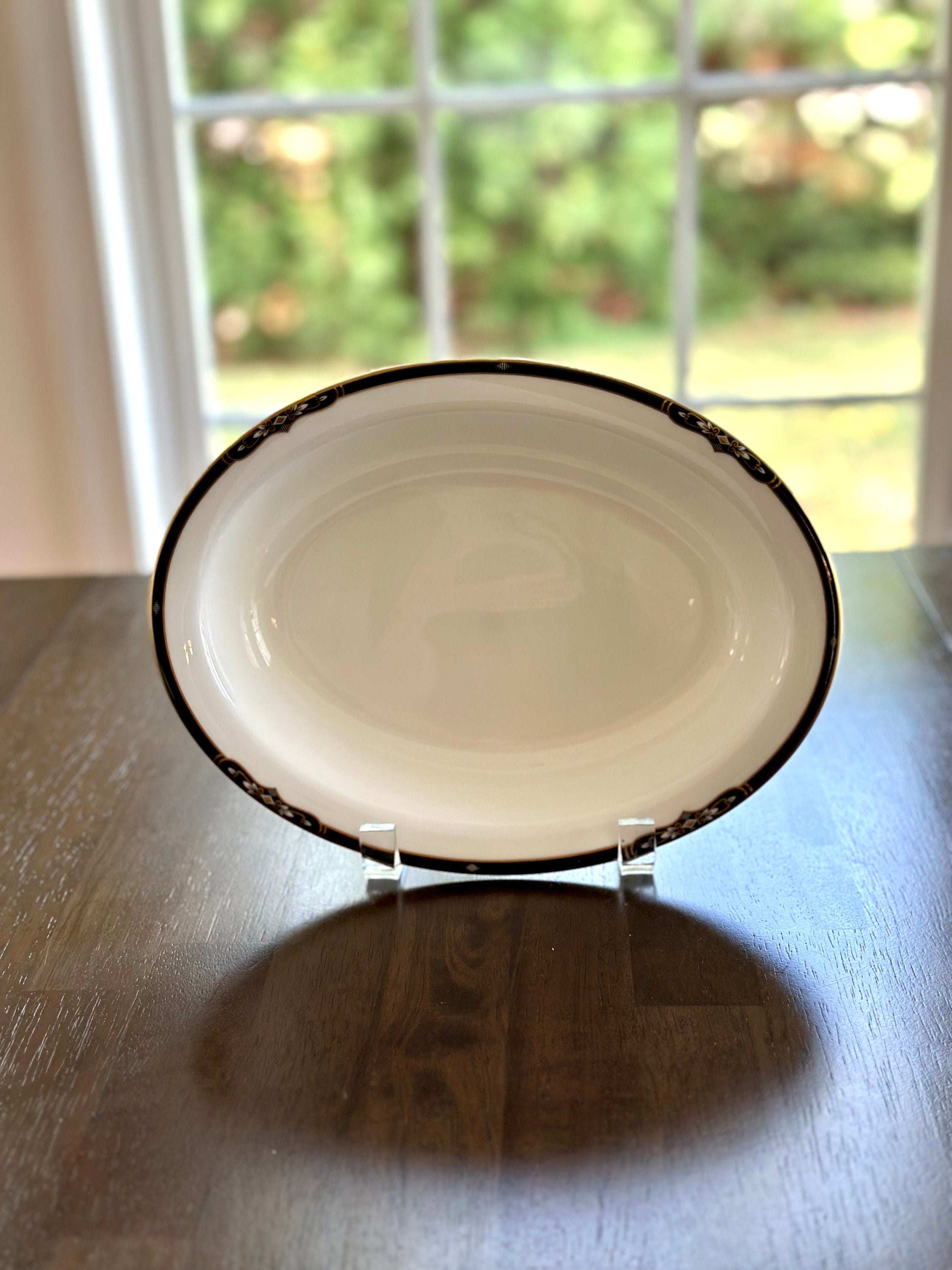 Wedgwood Preston Oval Serving Bowl