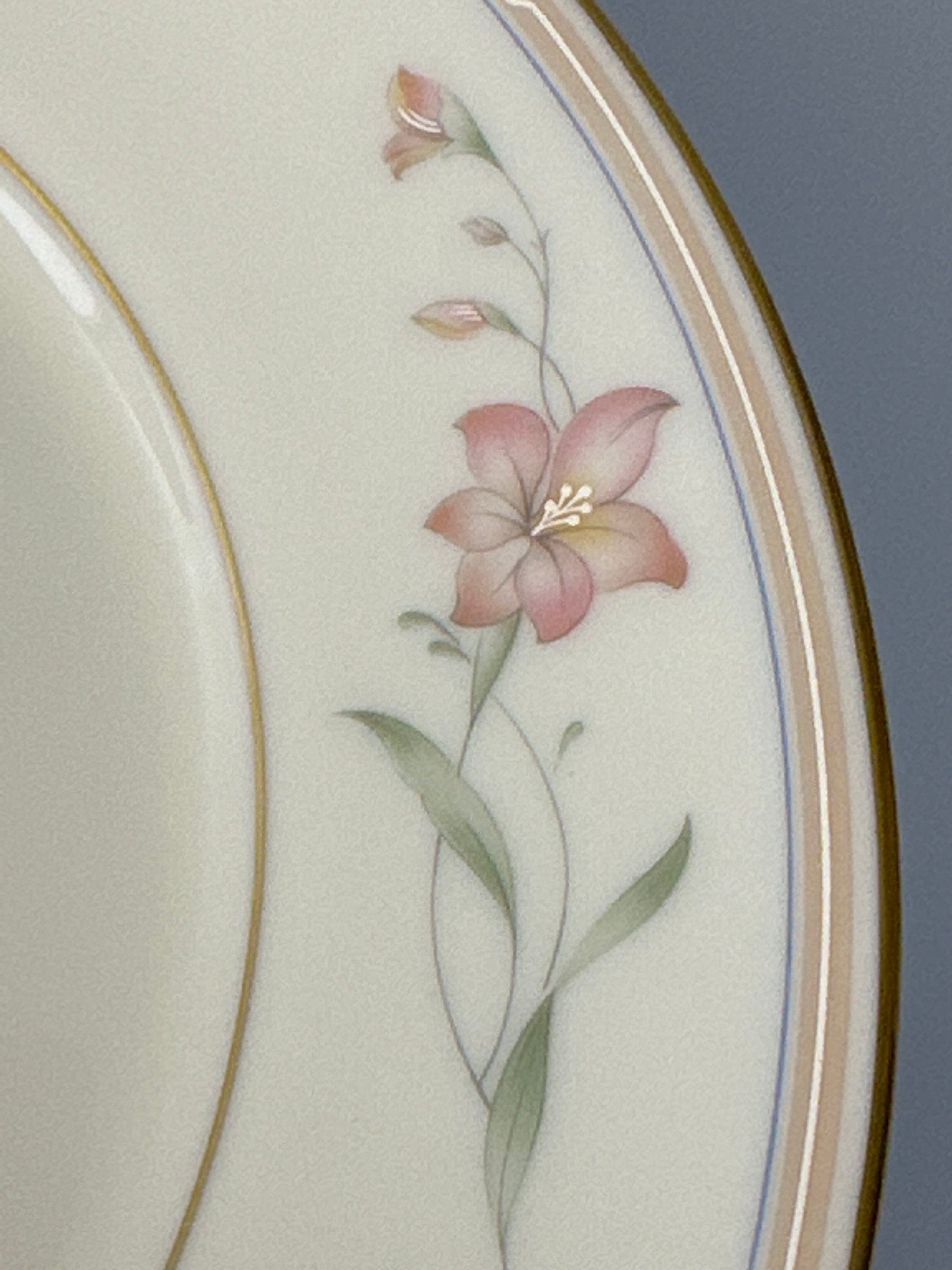 4 Lenox Coral Springs Salad Plates