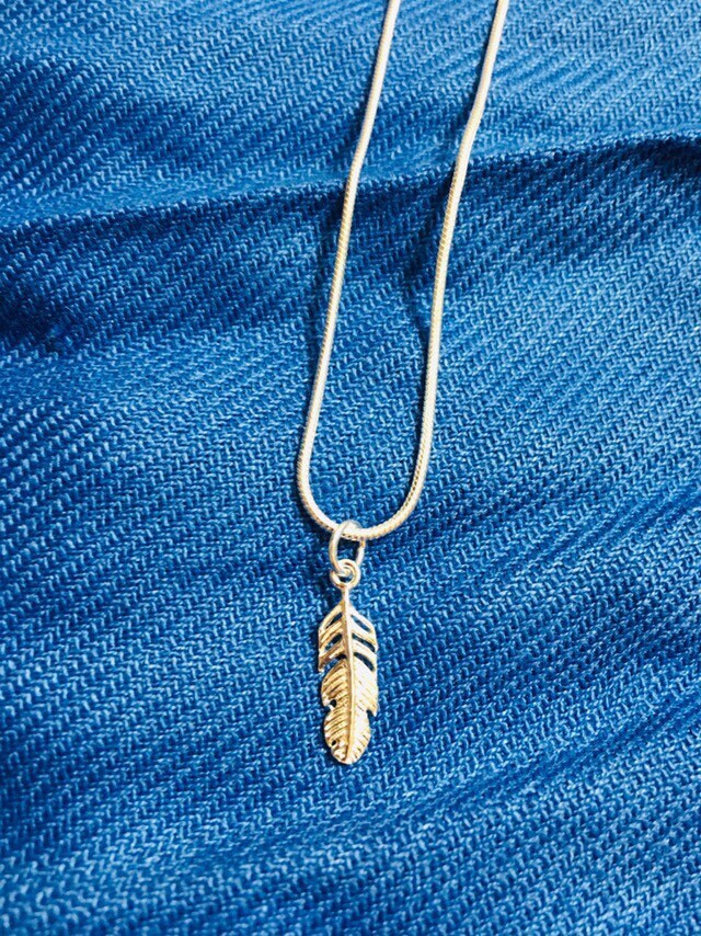 Sterling Silver Feather Charm Necklace - Delicate 18” Chain