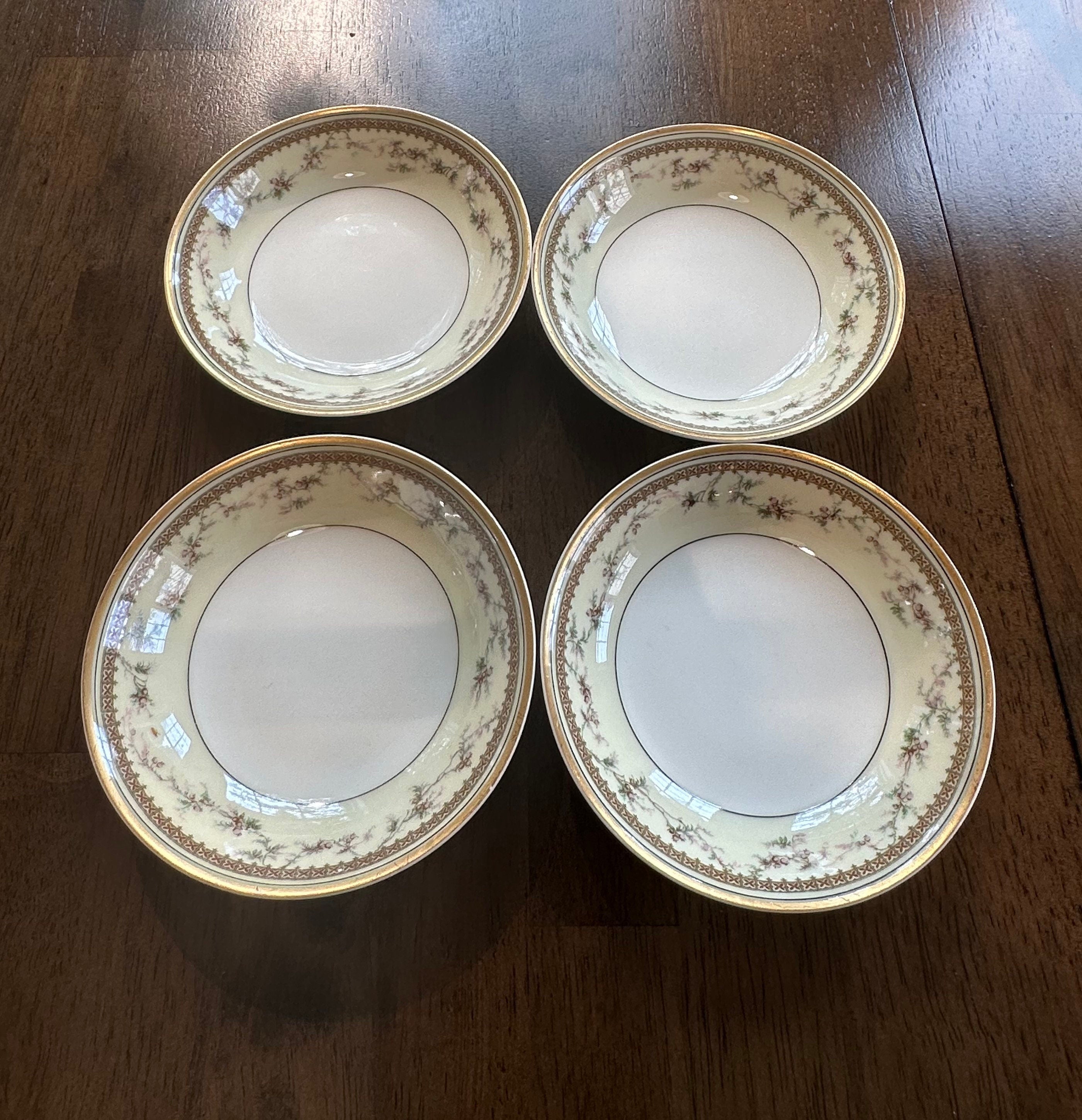 4 Haviland Limoges Yale Fruit Bowls