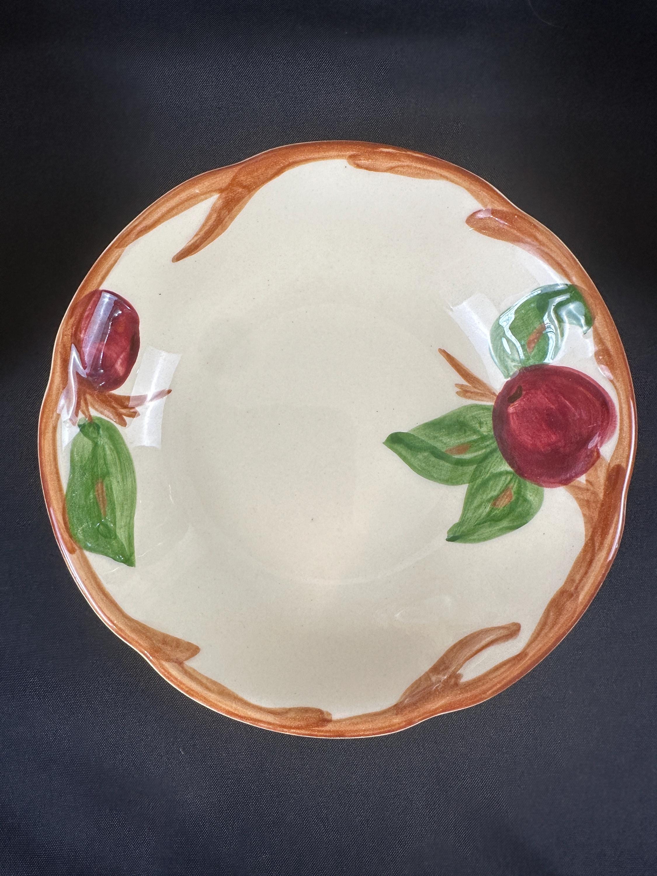 7 Franciscan Apple Fruit Dessert Bowls