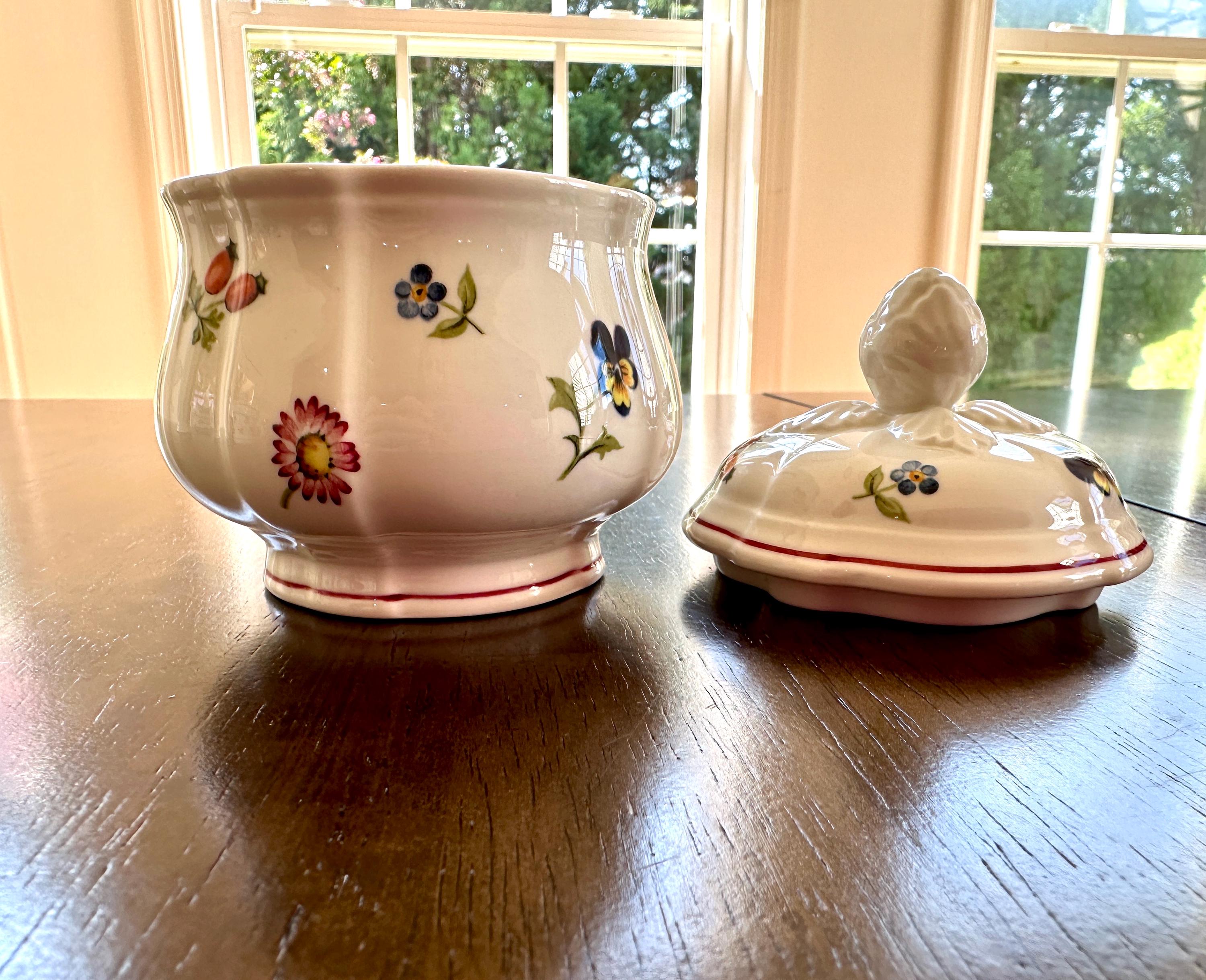 Villeroy and Boch Petite Fleur Sugar Bowl
