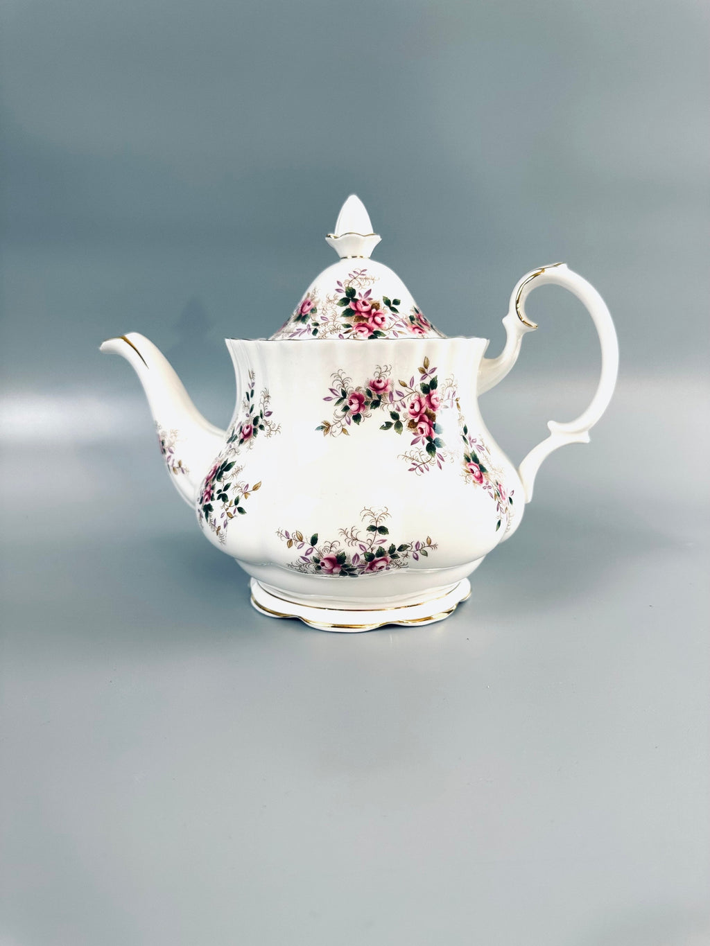 Royal Albert Lavender Rose Teapot
