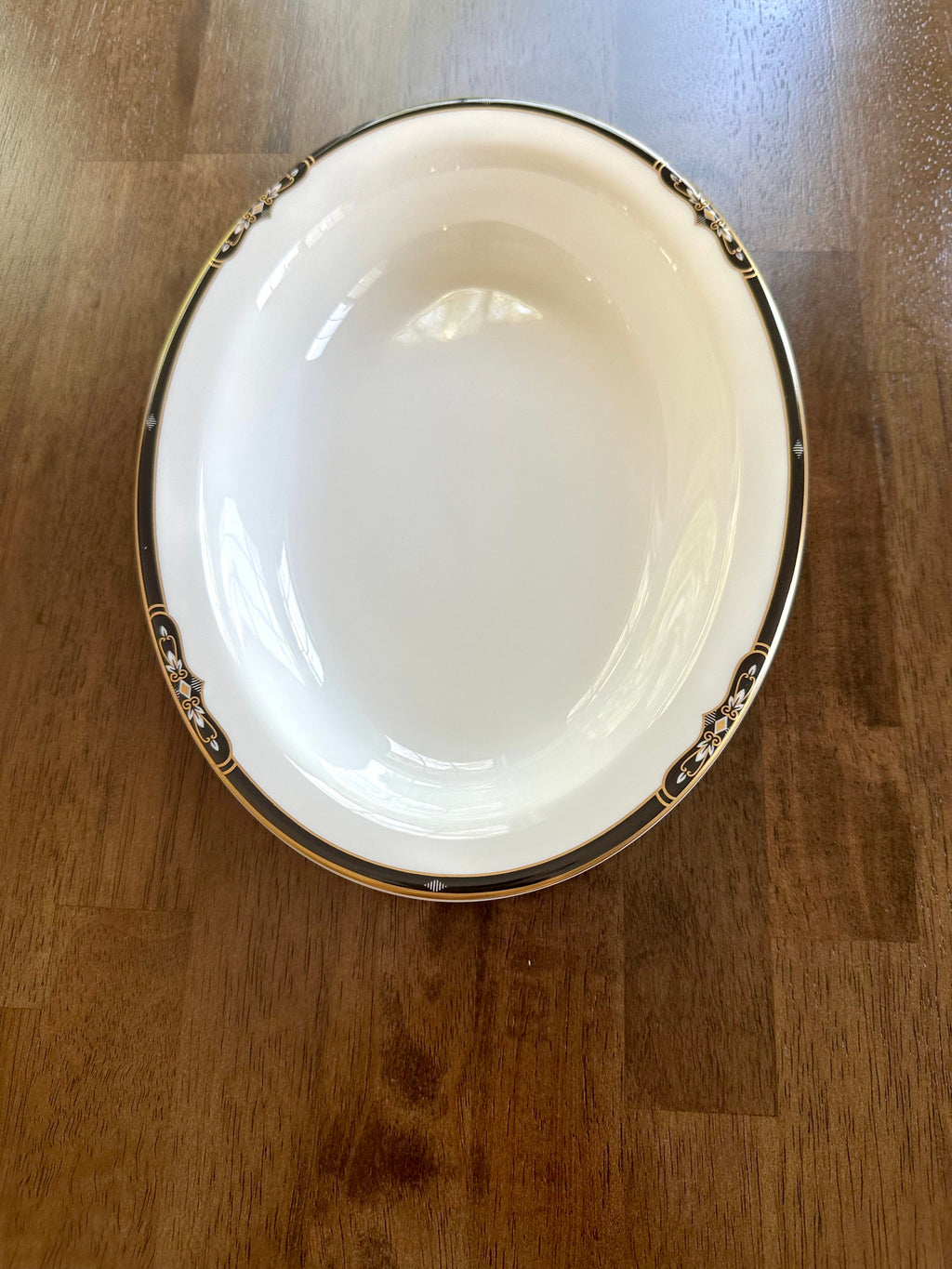 Wedgwood Preston Oval Serving Bowl