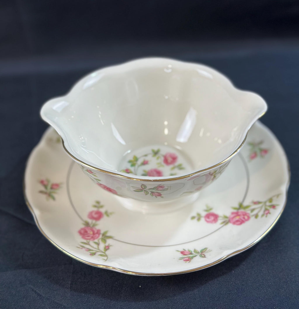 Haviland Delaware Gravy Boat