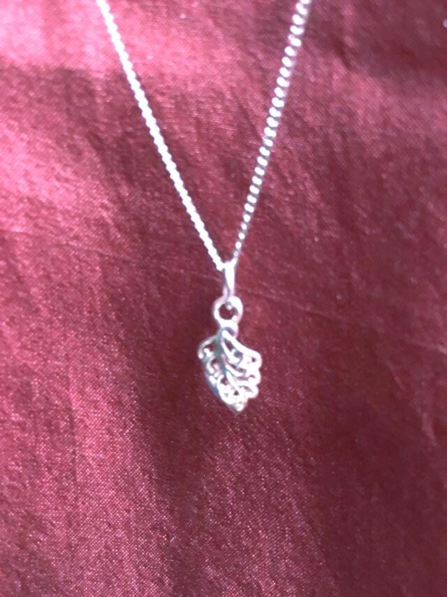 Sterling Silver Filigree Leaf Necklace - 18 inch