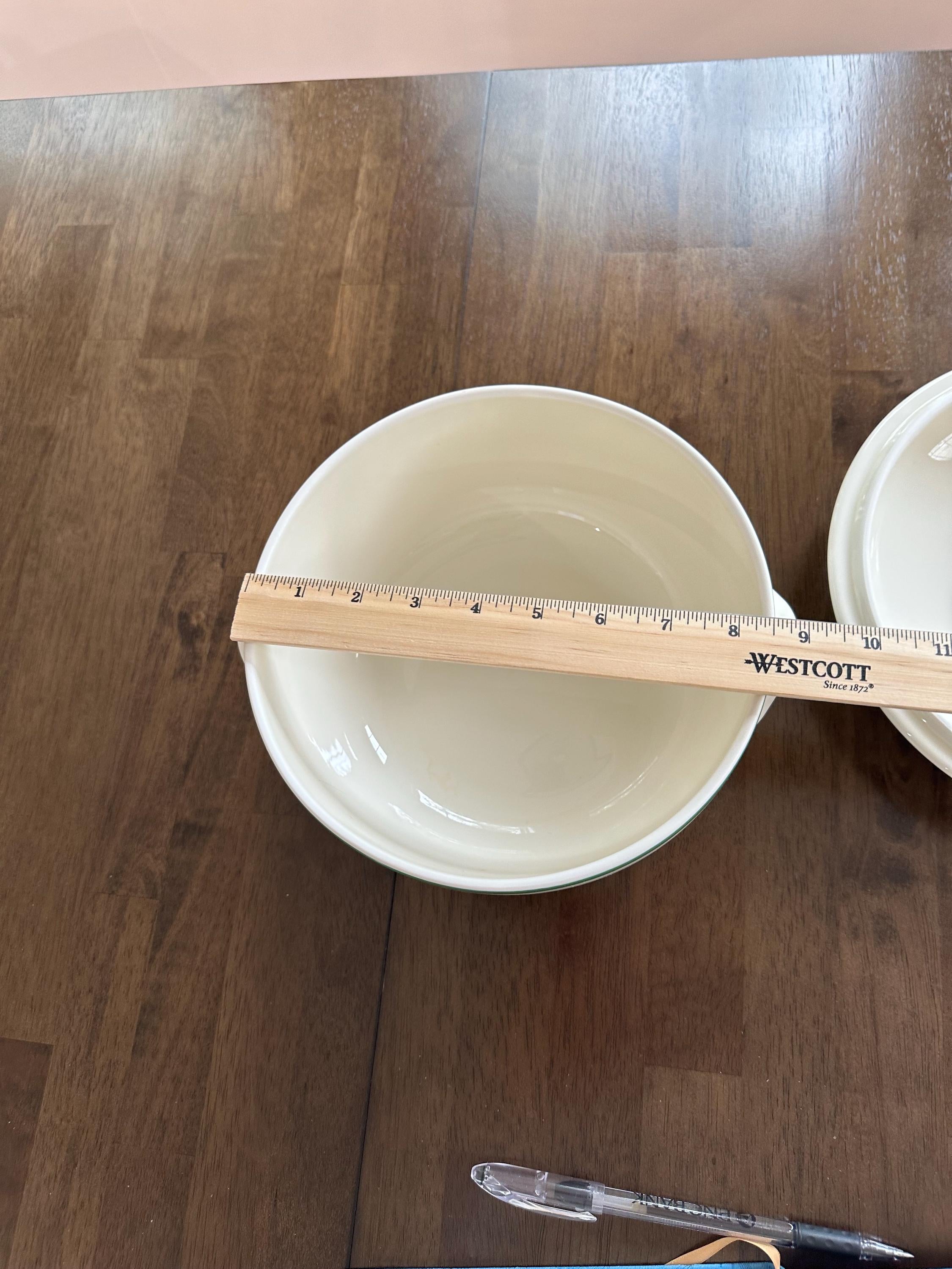 Spode Christmas Tree Round Platter Scalloped Chop Plate