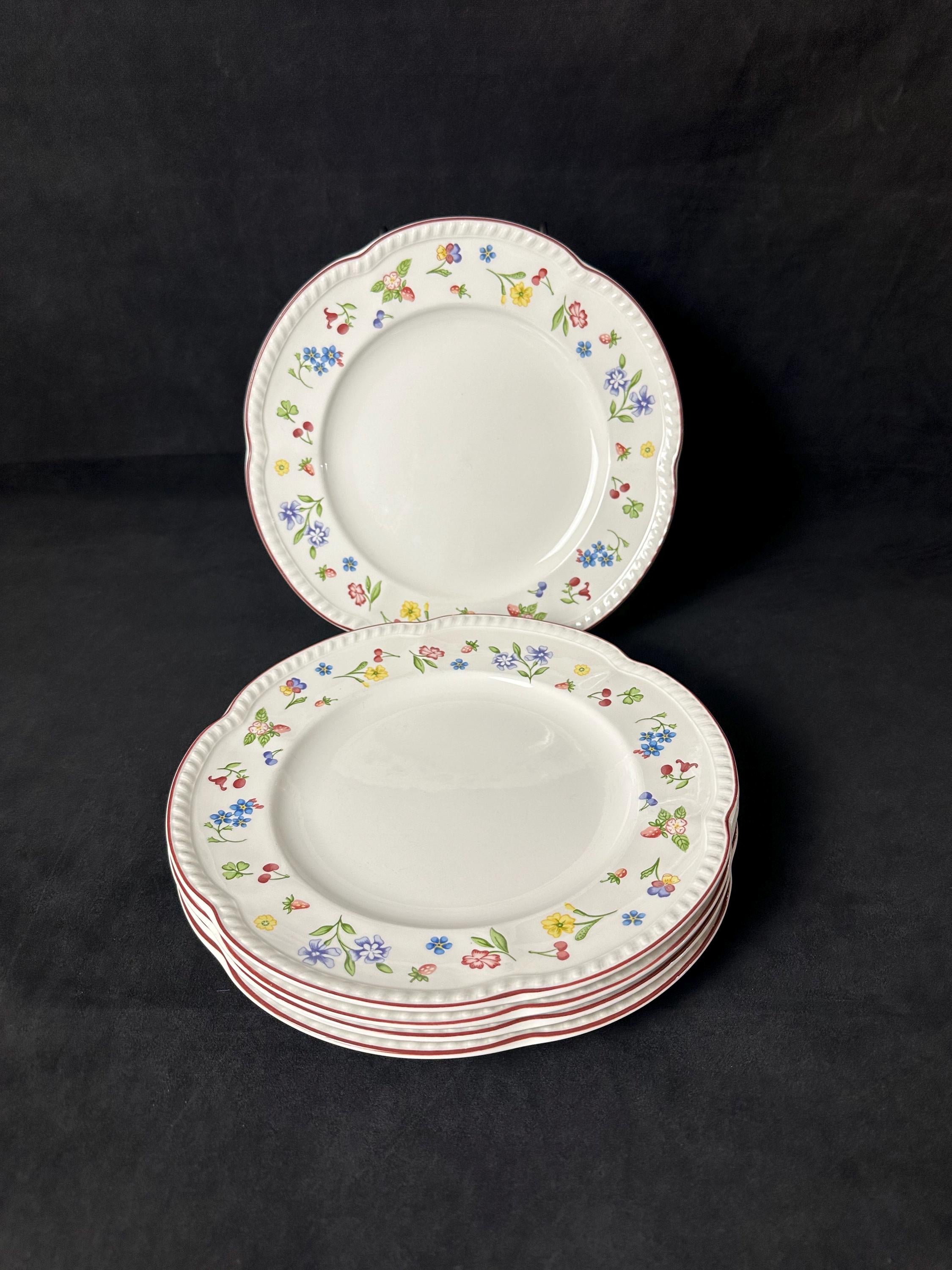 5 Johnson Brothers Fleurette Dinner Plates