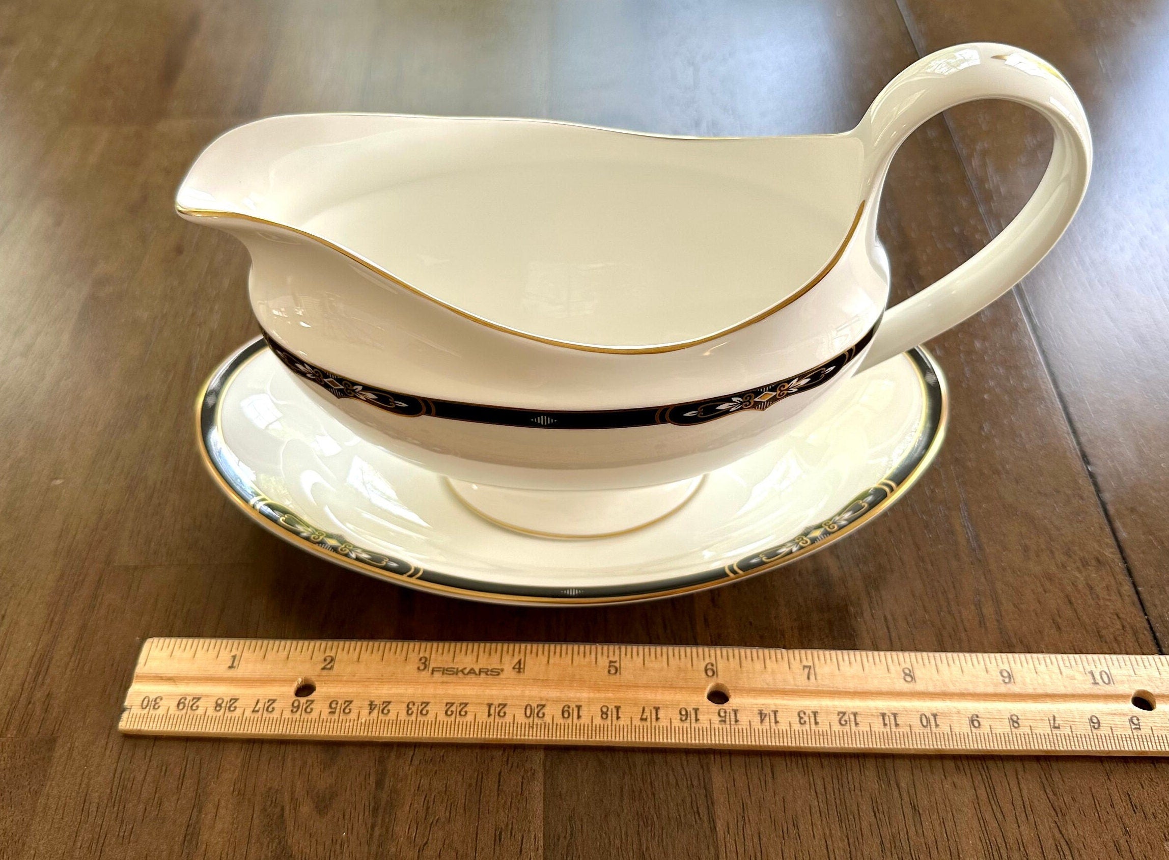 Wedgwood Preston Gravy Boat and Underplate
