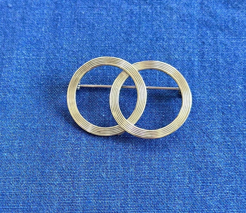 Vintage Beau Sterling Silver Brooch