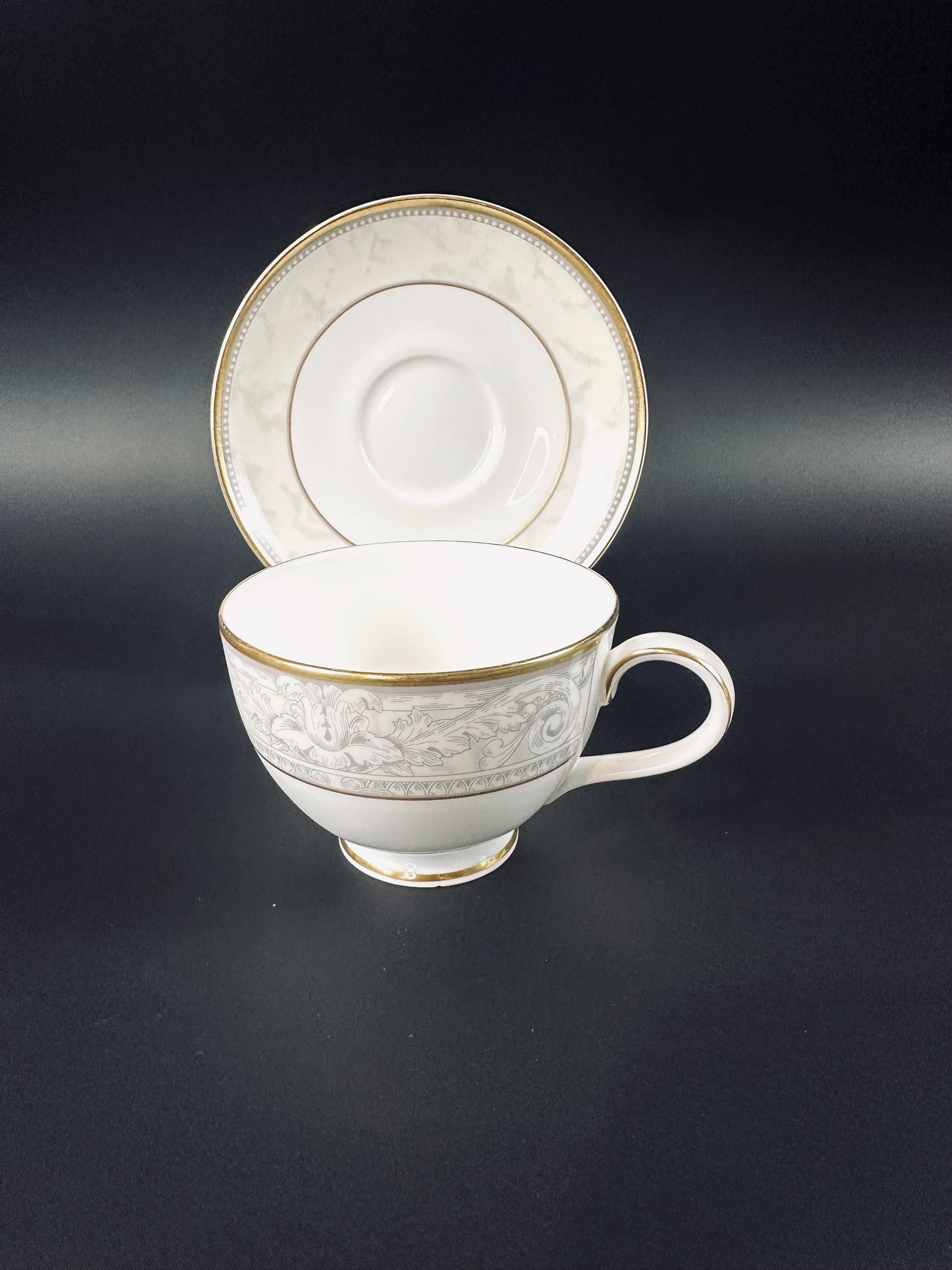 4 Royal Doulton Naples Teacups and Saucers