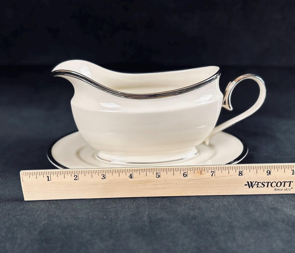 Lenox Solitaire Gravy Boat and Underplate