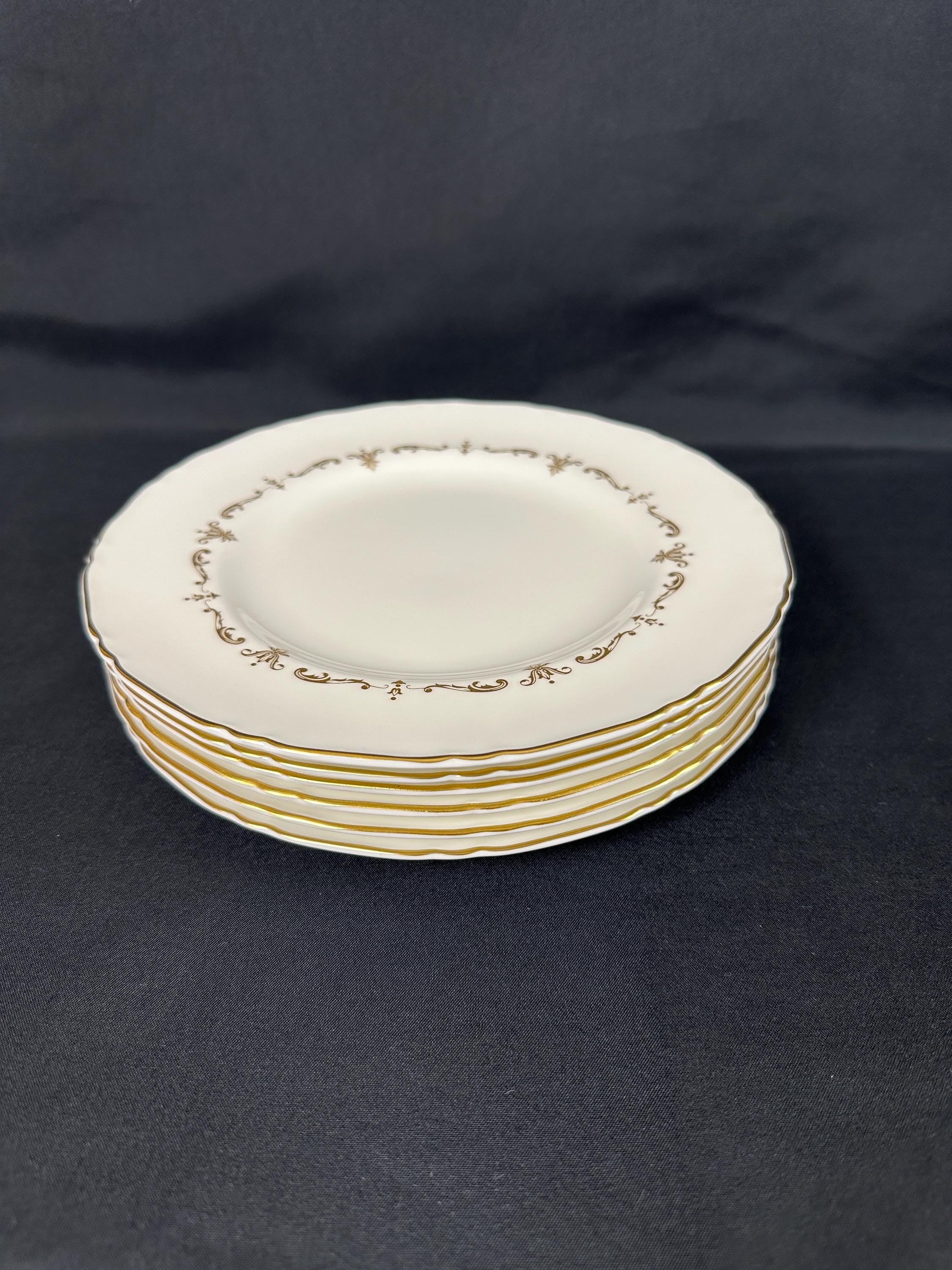 6 Royal Worcester Gold Chantilly Salad Dessert Plates