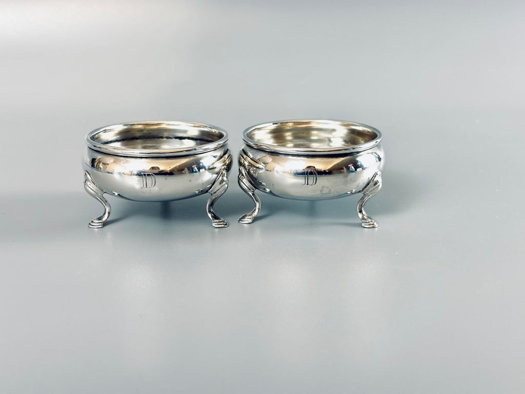 A Pair of George II Reproduction Salt Cellars by Ellmore Silver circa 1935