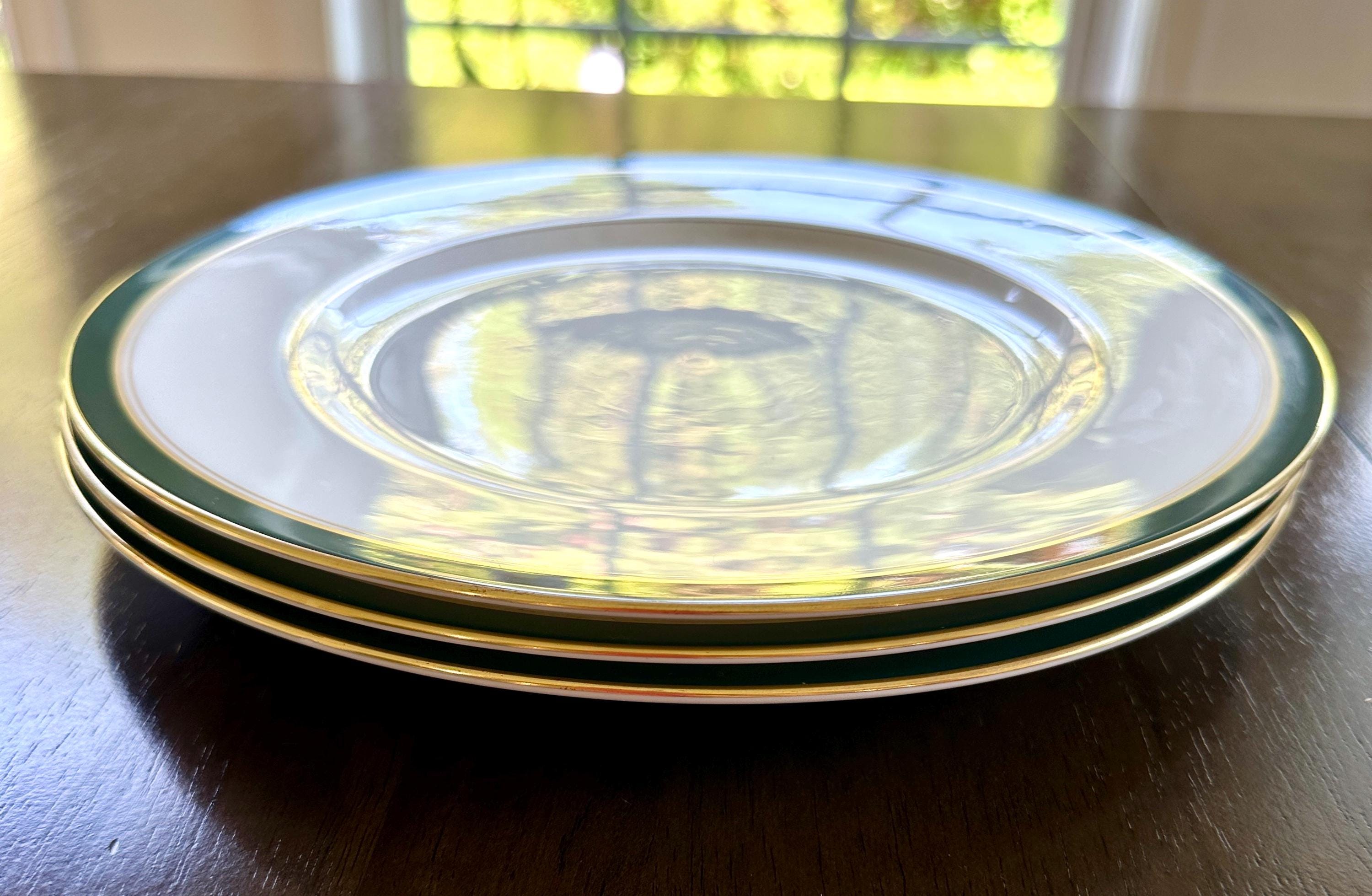3 Royal Worcester Howard Leather Green Dinner Plates