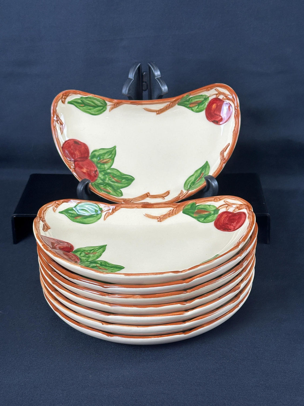 8 Franciscan Apple Crescent Plates USA