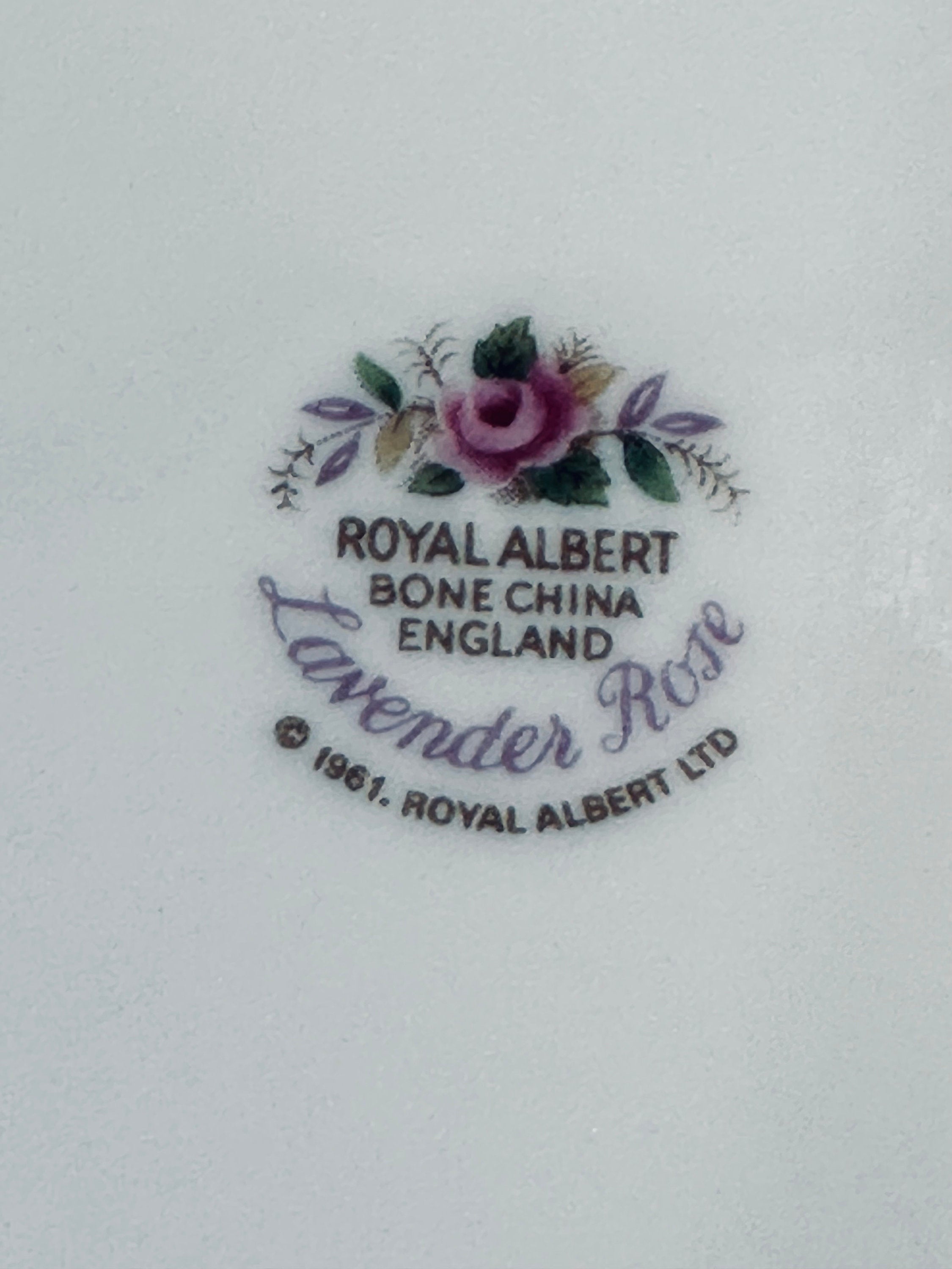 Royal Albert Lavender Rose Place Settings
