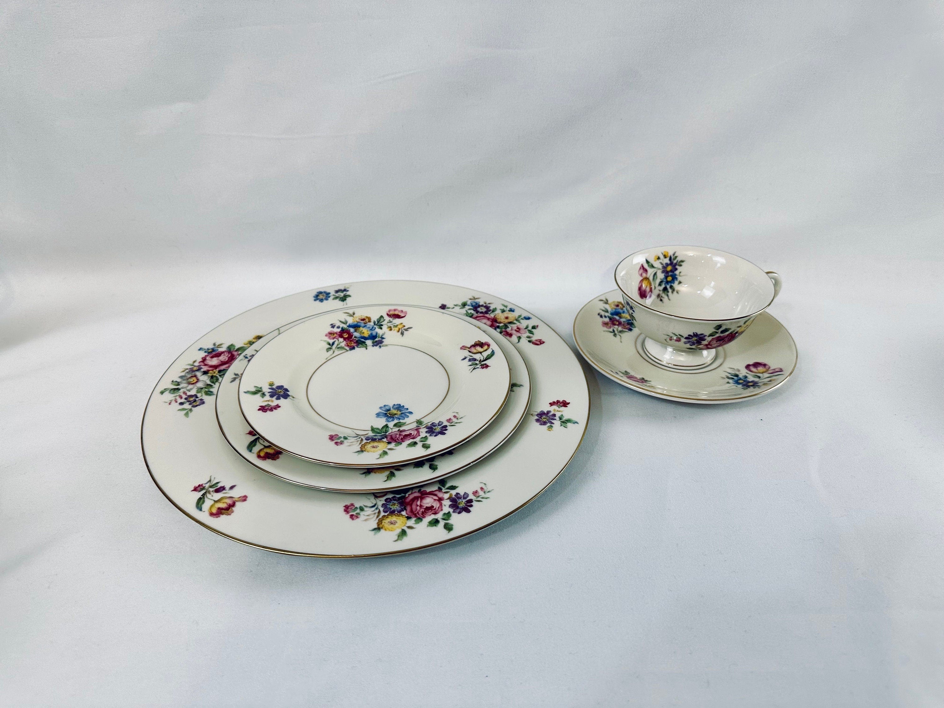 Theodore Haviland Pasadena Place Settings