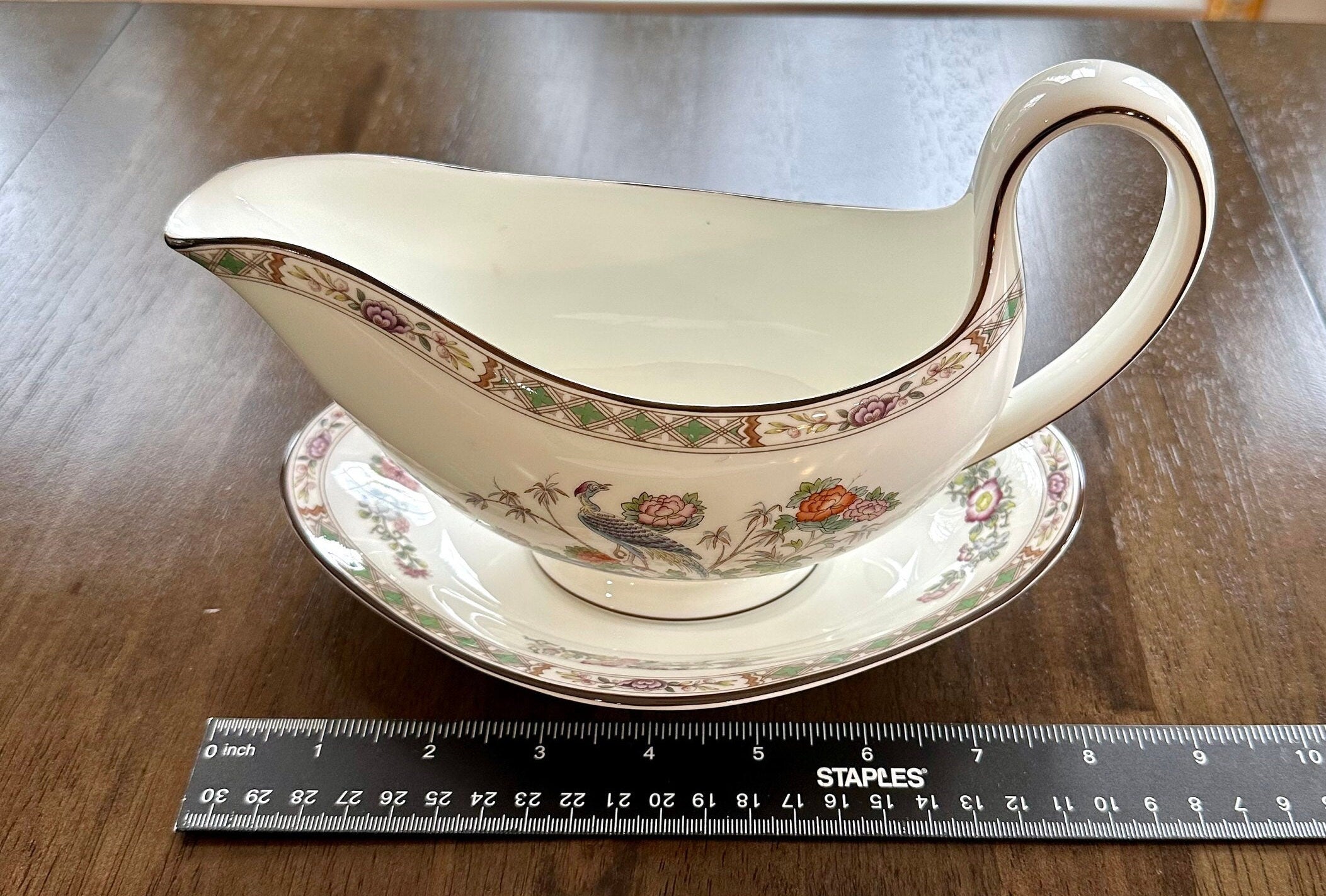 Wedgwood Kutani Crane Gravy Boat and Underplate