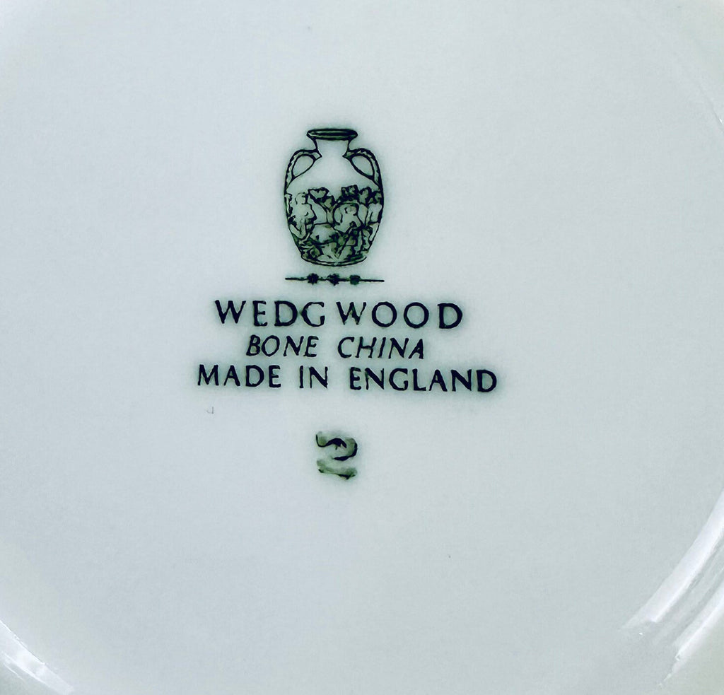 Wedgwood Doric Platinum Place Setting