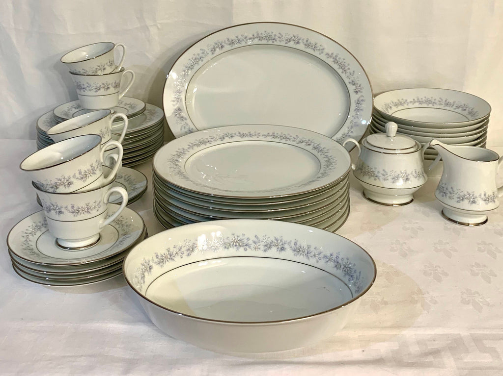 Noritake Marywood Place Setting