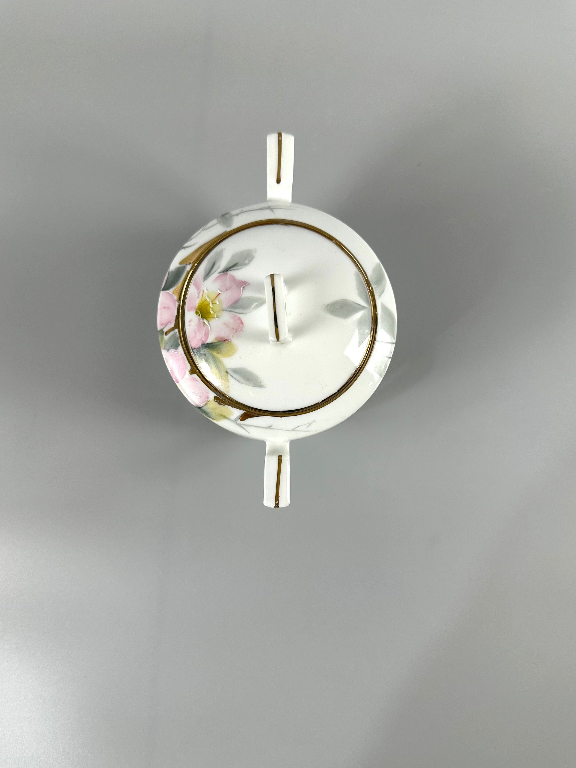 Noritake Azalea Covered  Sugar Bowl