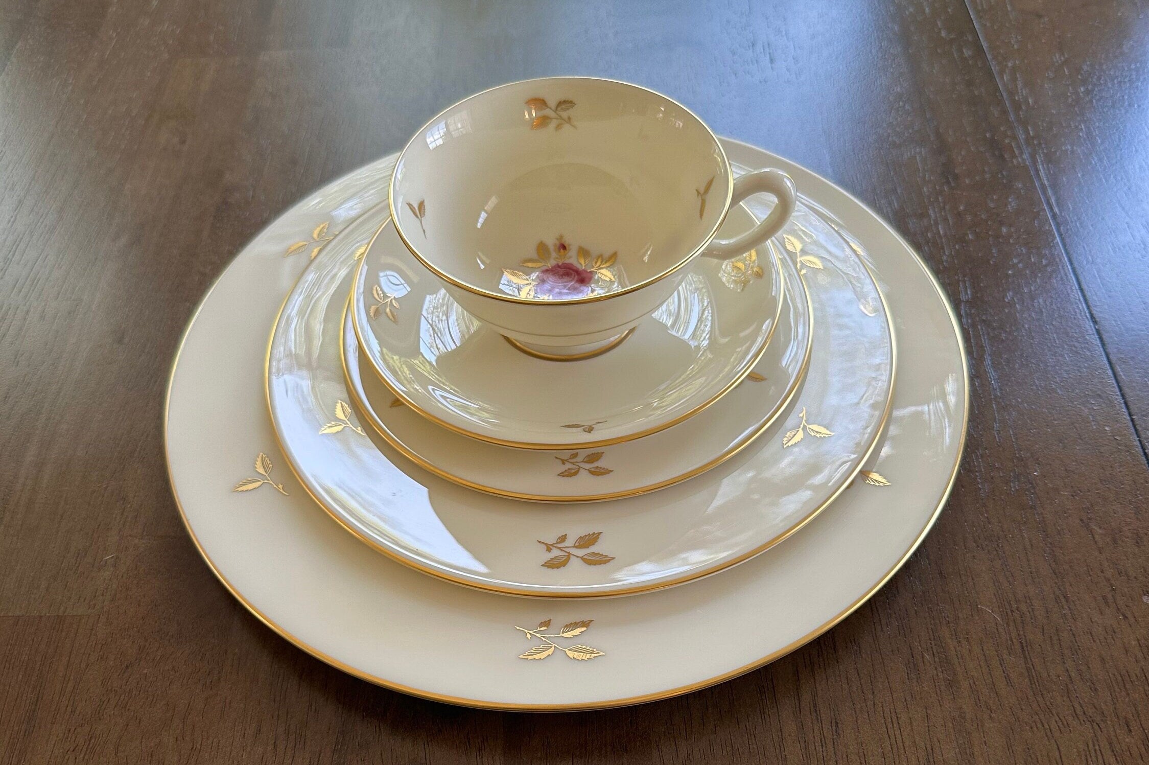Lenox Rhodora 5 Piece Place Settings