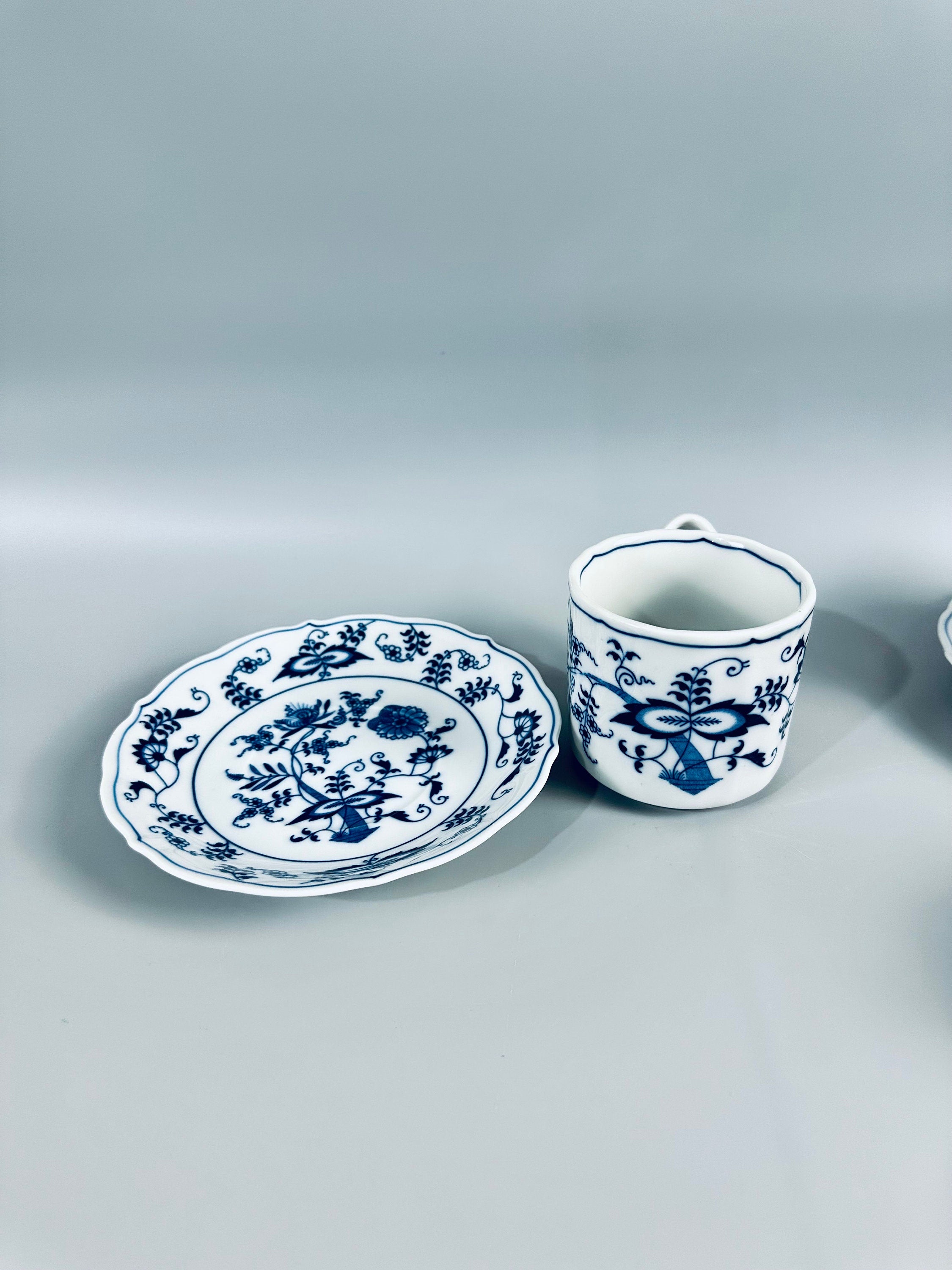 6 Blue Danube Large Flat Cups and Saucers