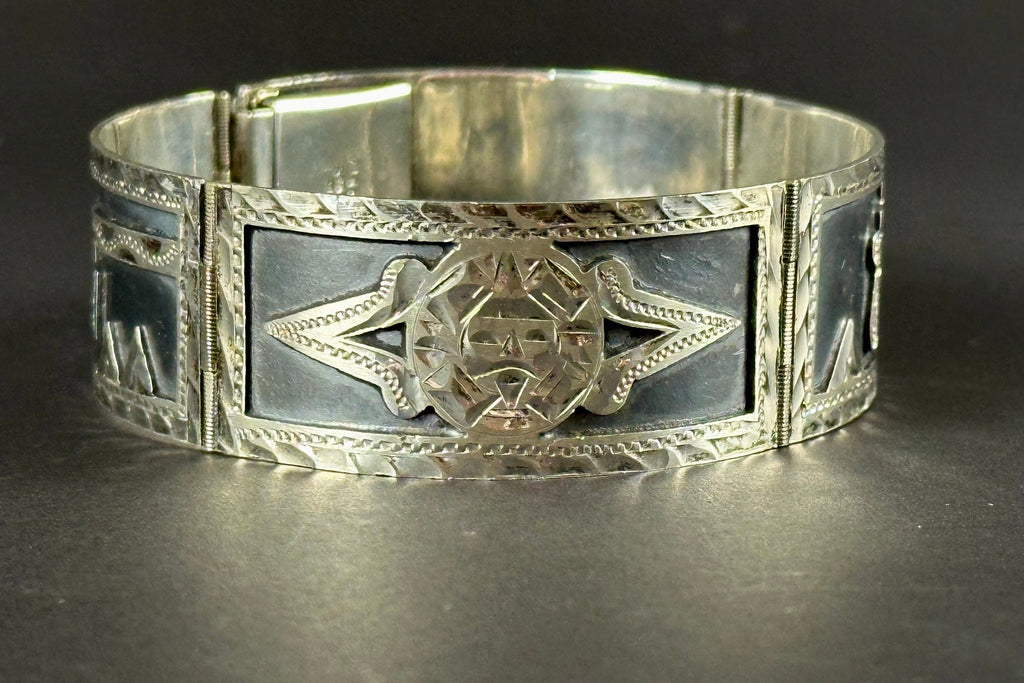 Sterling Silver and Enamel Link Bracelet.