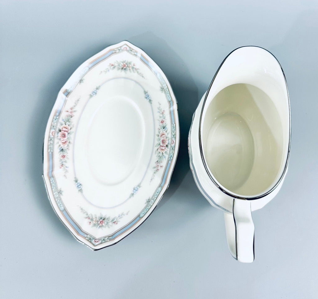 Noritake Rothschild Gravy Boat and Underplate