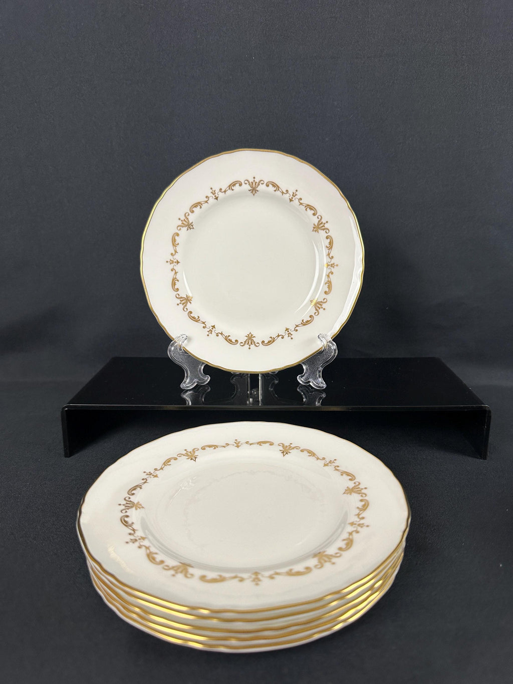 6 Royal Worcester Gold Chantilly Bread Plates