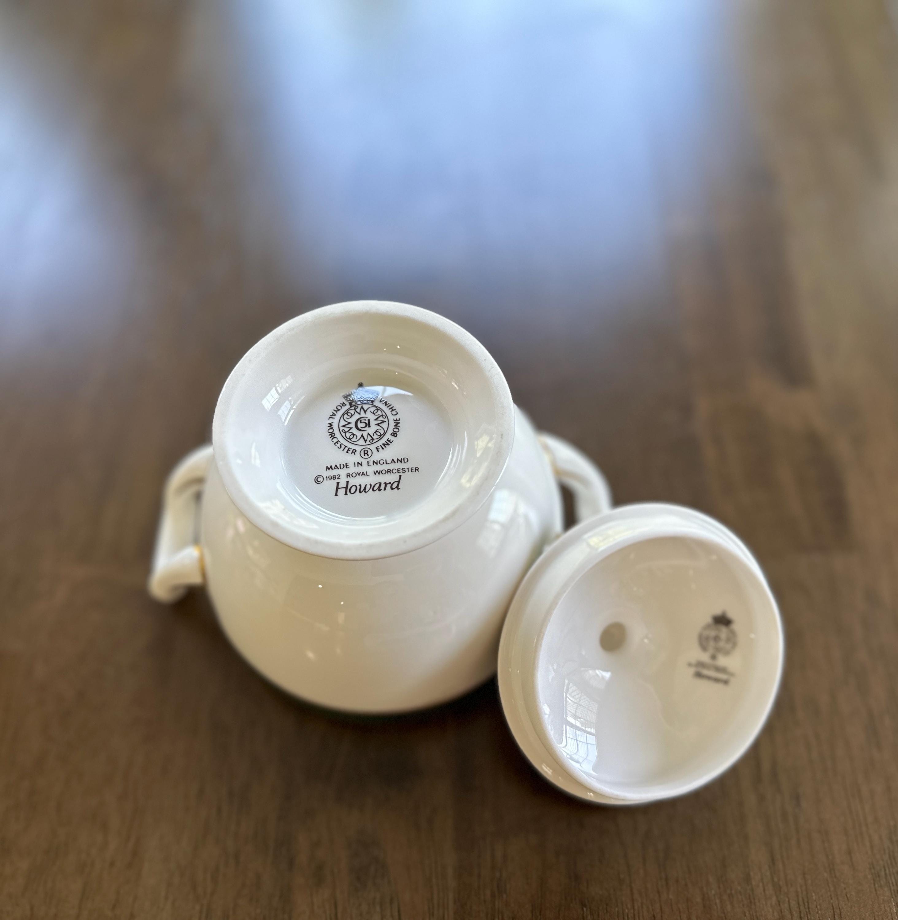 Royal Worcester Howard Leather Green Sugar Bowl