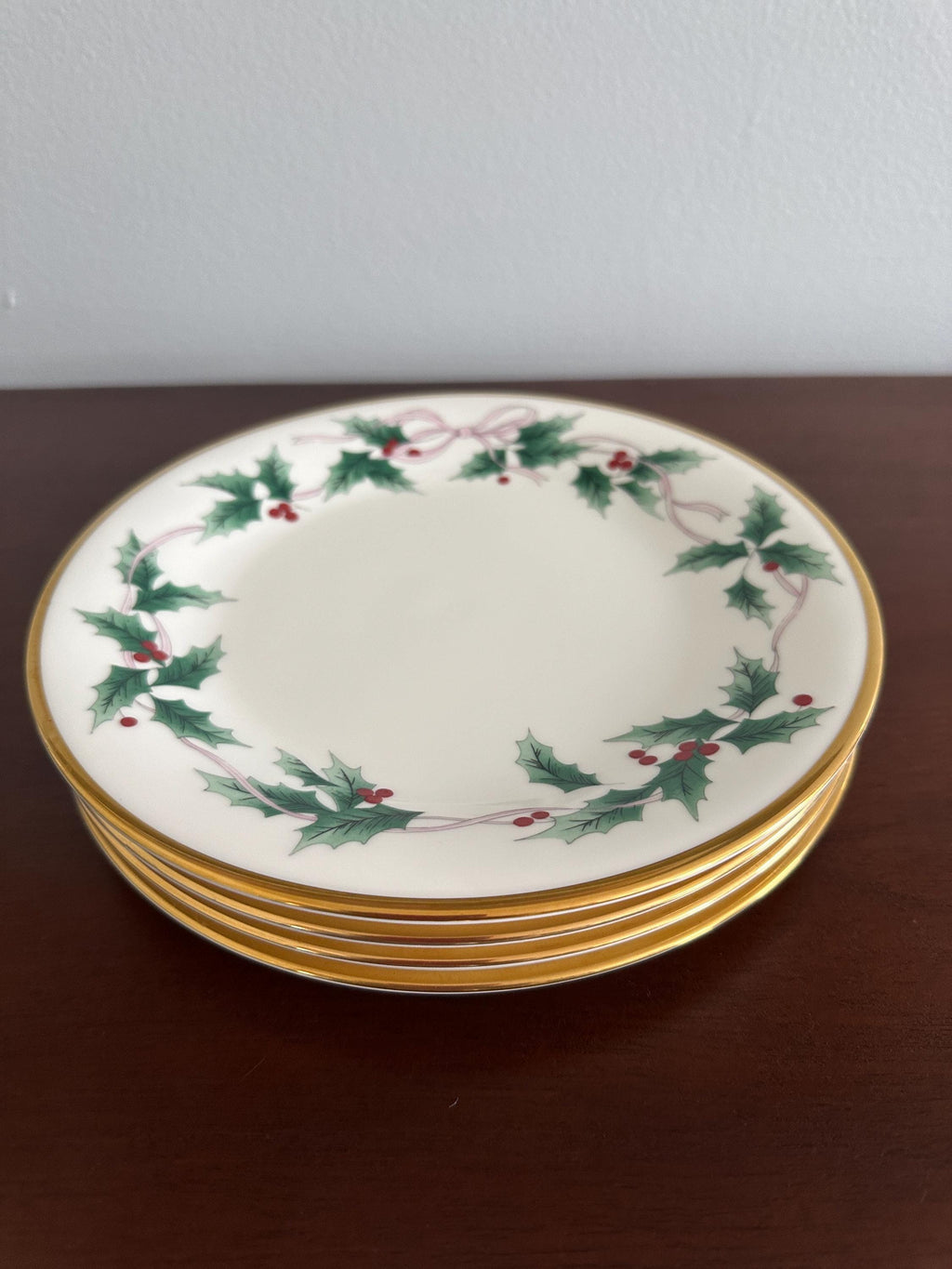 4 Mikasa Ribbon Holly Salad Plates Dessert Plates
