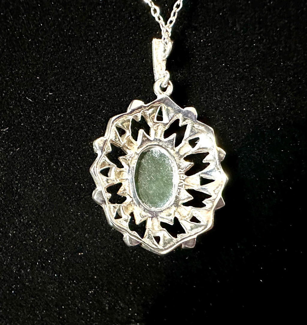 Vintage Sterling Silver and Green Carbachon Pendant Neclace