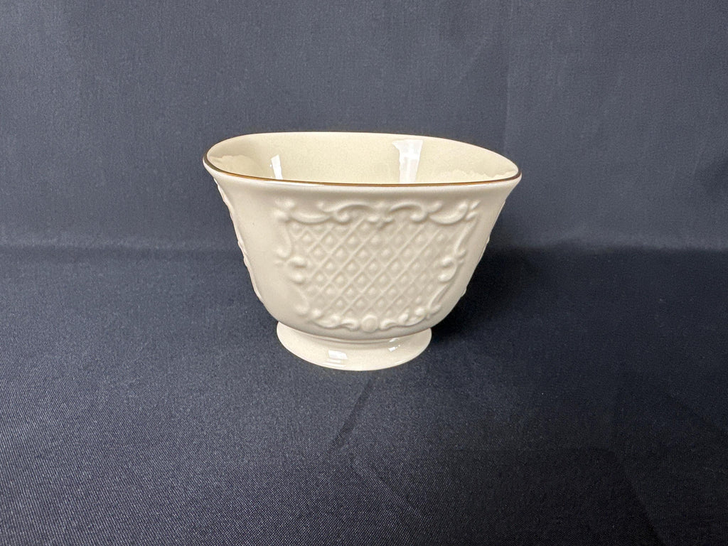 Lenox Canterbury Square Bowl Gold Trim