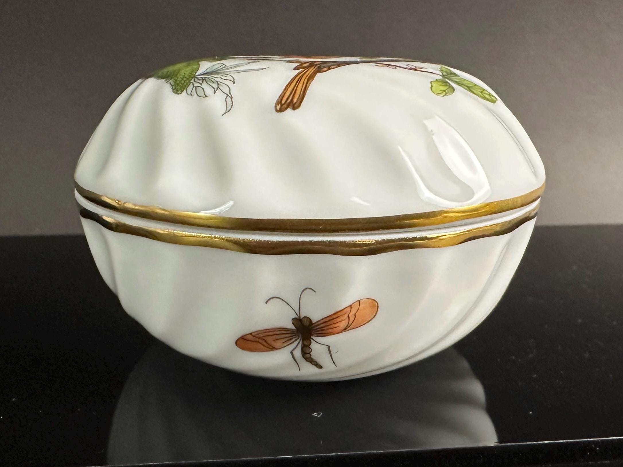 Herend Rothchilds Bird Trinket Box