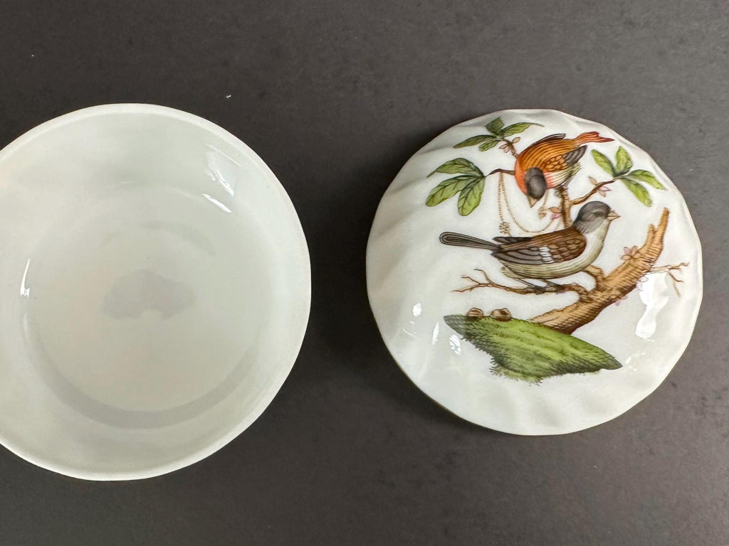 Herend Rothchilds Round Bird Trinket Box