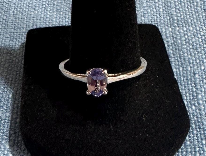 Tanzanite and Sterling Silver Ring size 9